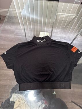 Heron Preston Black Cropped Tee with White Cyrillic Neck and Orange Patch